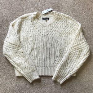 NWT Kendall & Kylie cropped ivory sweater